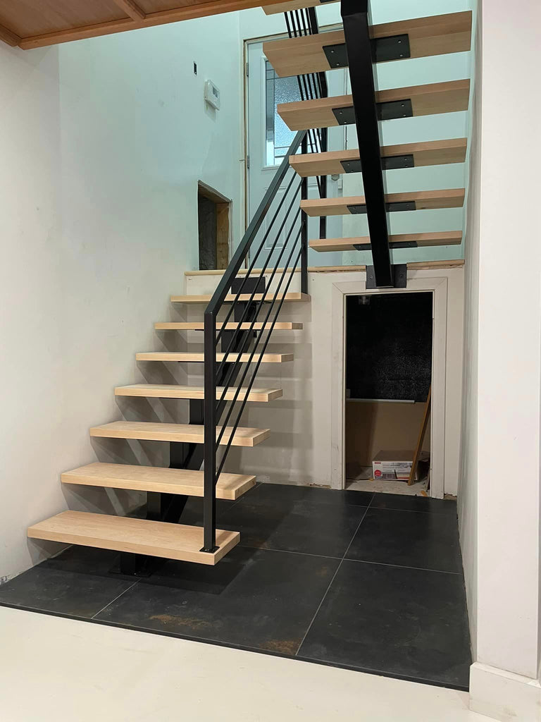 Marches en érable sur limon central