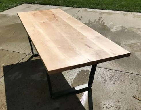 Table de cuisine en érable